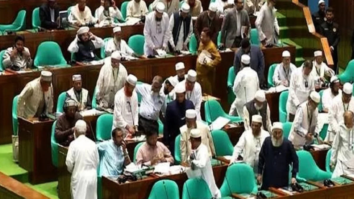 আবারও সংসদ থেকে বিরোধী দলের ওয়াকআউট