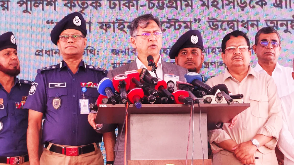 চাঁদাবাজি বন্ধে মহাসড়কে বসছে এআই ক্যামেরা: স্বরাষ্ট্রমন্ত্রী