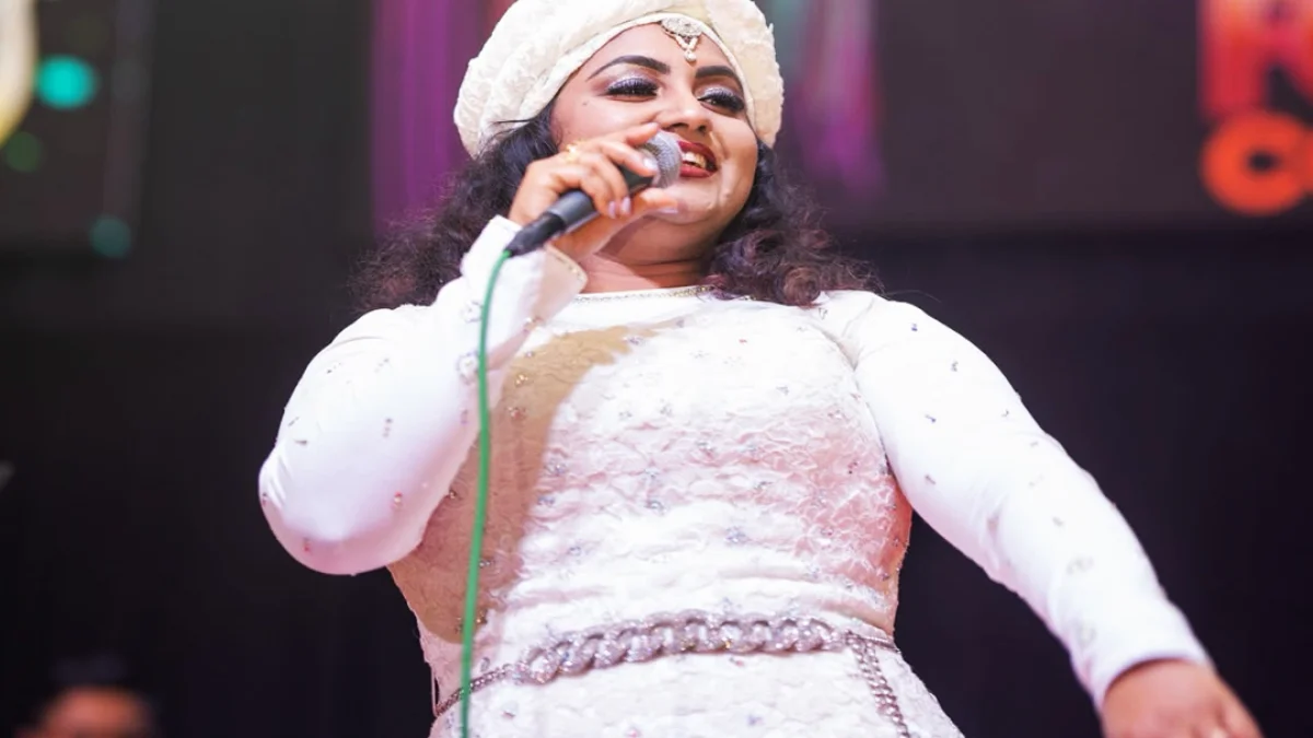 পর্তুগাল ও ফ্রান্স মাতালেন ফোক স্টার শারমিন দিপু