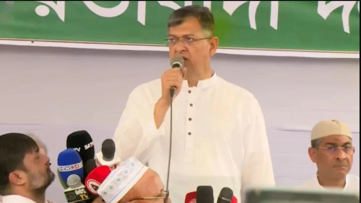 পুলিশ বাহিনীকে শৃঙ্খলিত বাহিনীতে রুপান্তর করা হবে: স্বরাষ্ট্রমন্ত্রী