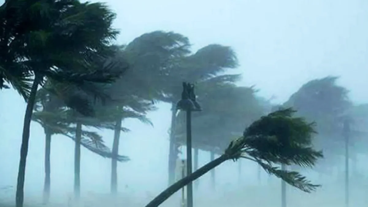 রাত ১টার মধ্যে ৬ অঞ্চলে ঝড়ের শঙ্কা
