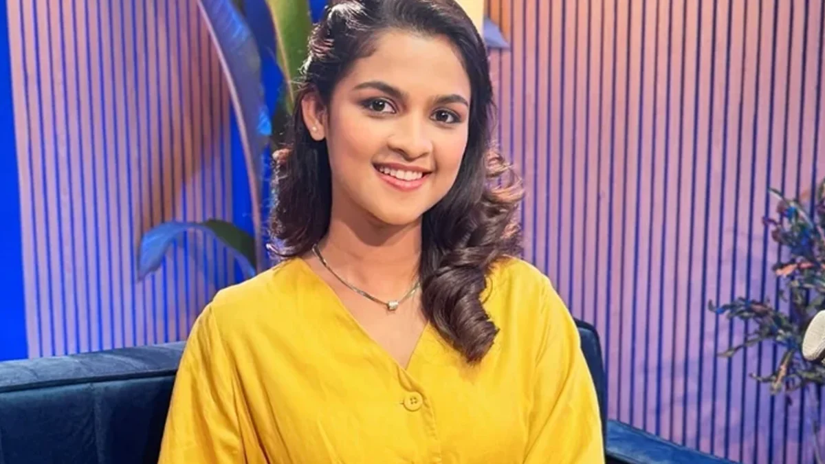 চাঁদাবাজ দিয়ে দেশটা ভরে গেছে:  সাদিয়া