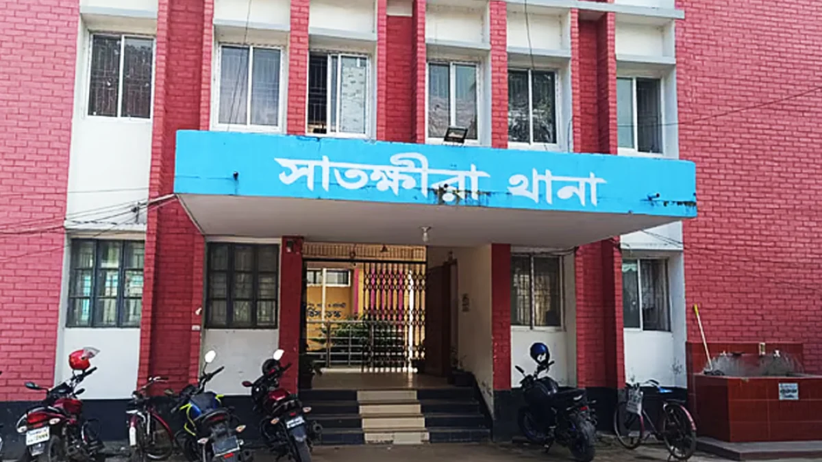মাদক ব্যবসায়ীদের ধরতে অভিযান, ধরা পড়লেন ২ পুলিশ সদস্য