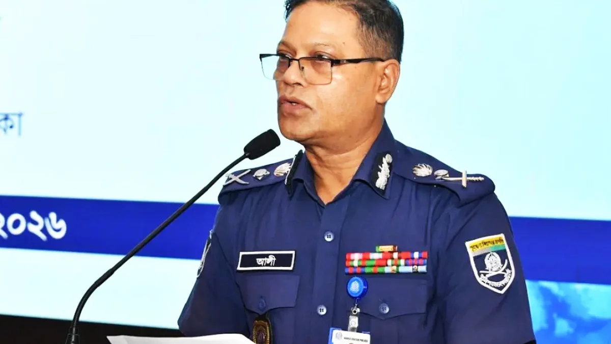 মোবাইল আসক্তি নেশাজাত দ্রব্যের মতোই ক্ষতিকর : আইজিপি