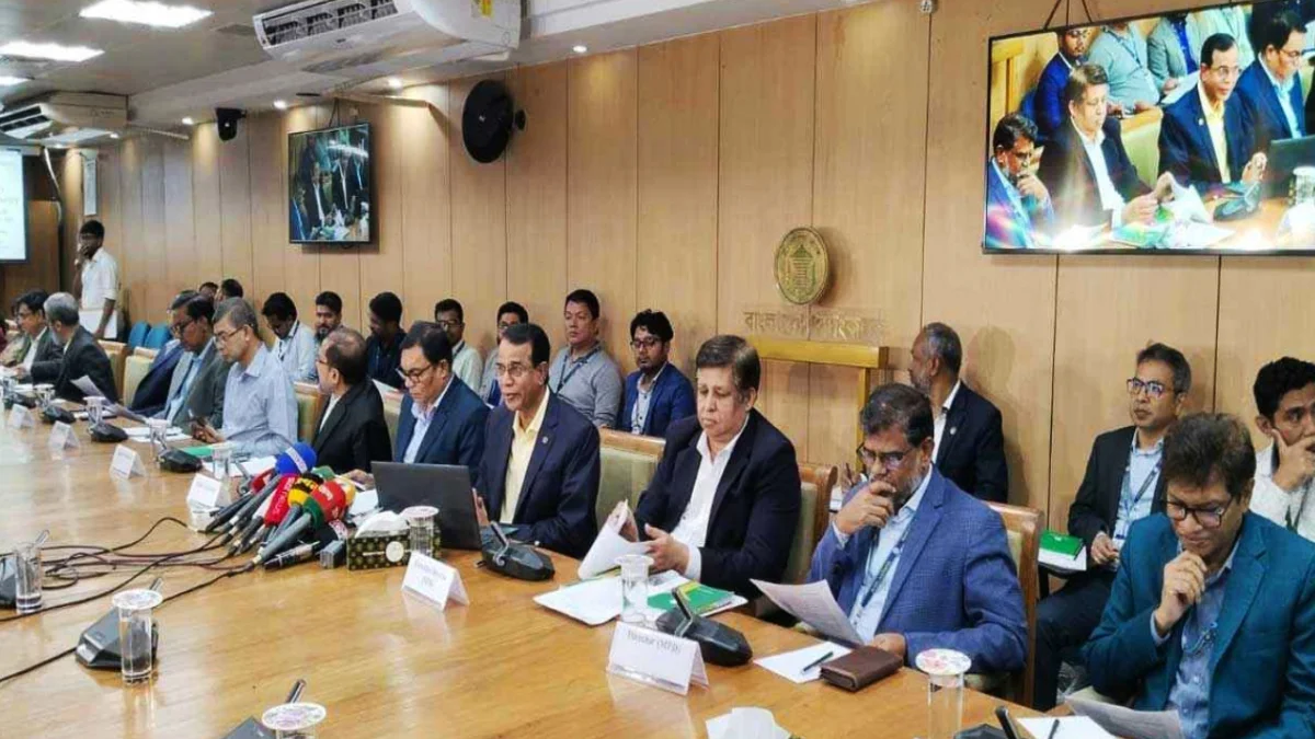 মুদ্রানীতি ঘোষণা: মূল্যস্ফীতির চাপ, কমল না নীতি সুদহার