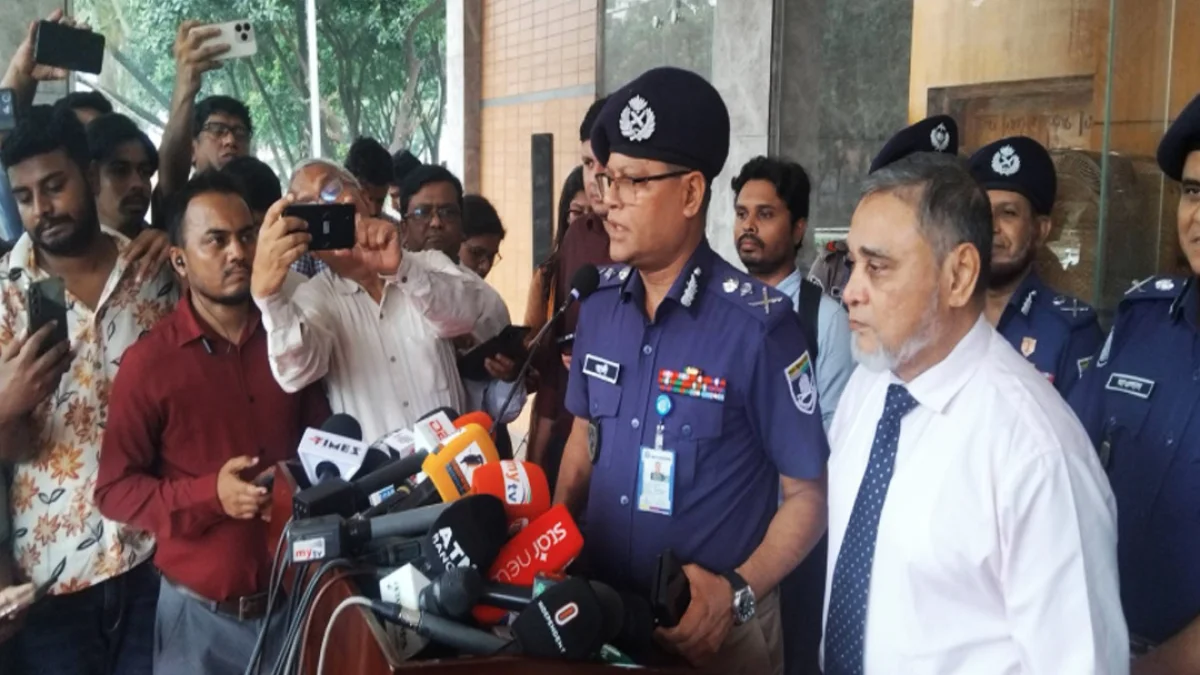 স্থানীয় সরকার নির্বাচনে কোনো বেআইনি নির্দেশ দেওয়া হবে না: সিইসি