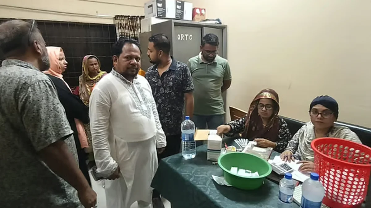 ব্রাহ্মণবাড়িয়ায় কুকুরের কামড়ে শিশুসহ আহত ২০