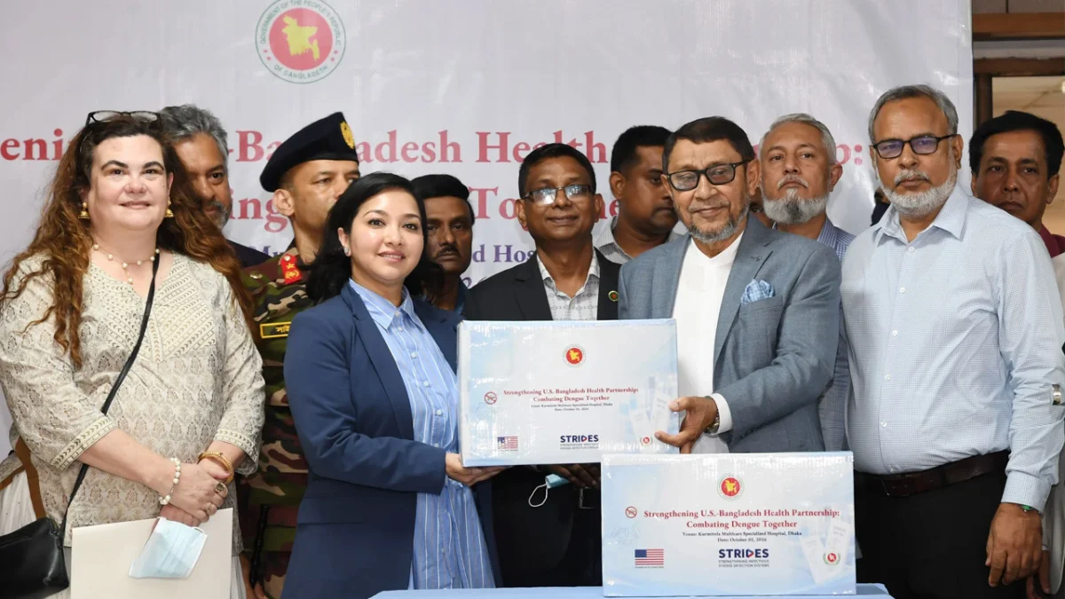 ডেঙ্গু মোকাবিলায় ৫ লাখ ডায়াগনস্টিক টেস্ট কিট দিল যুক্তরাষ্ট্র