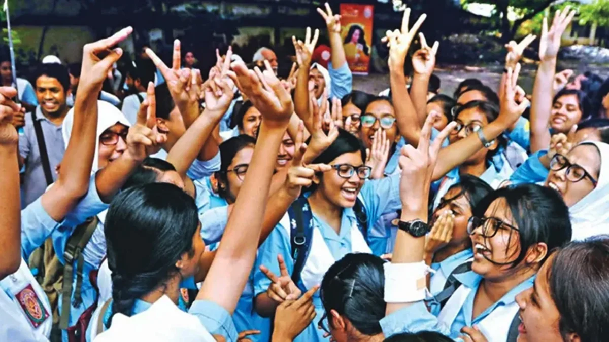 এইচএসসির ফল প্রকাশের তারিখ পরিবর্তন