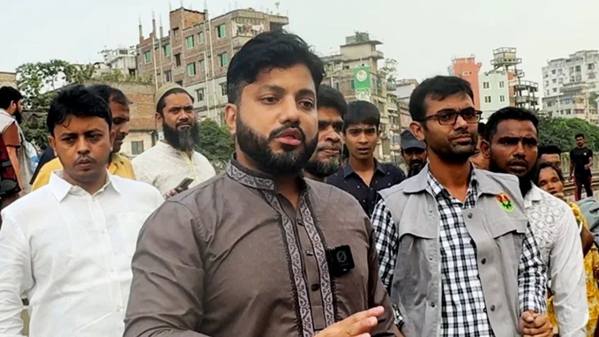 হঠাৎ মাদকের আস্তানায় প্রতিমন্ত্রী ইশরাক, আটক ৬