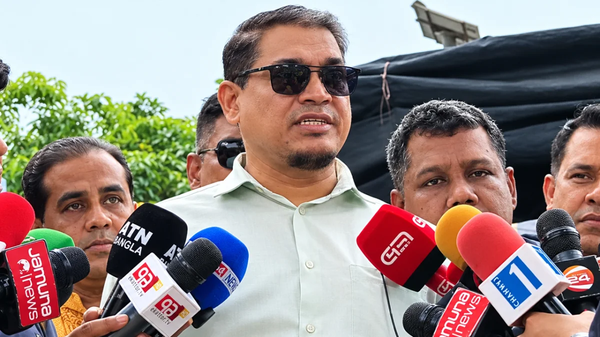 ‘পুলিশের ধাওয়ায় নদীতে ঝাঁপ দেন তাহসিফ’