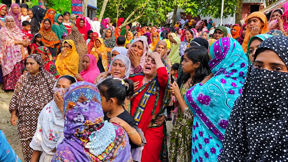 শামীম-সাব্বিরের দাফন সম্পন্ন, শেষ বিদায়ে স্বজনদের আহাজারি
