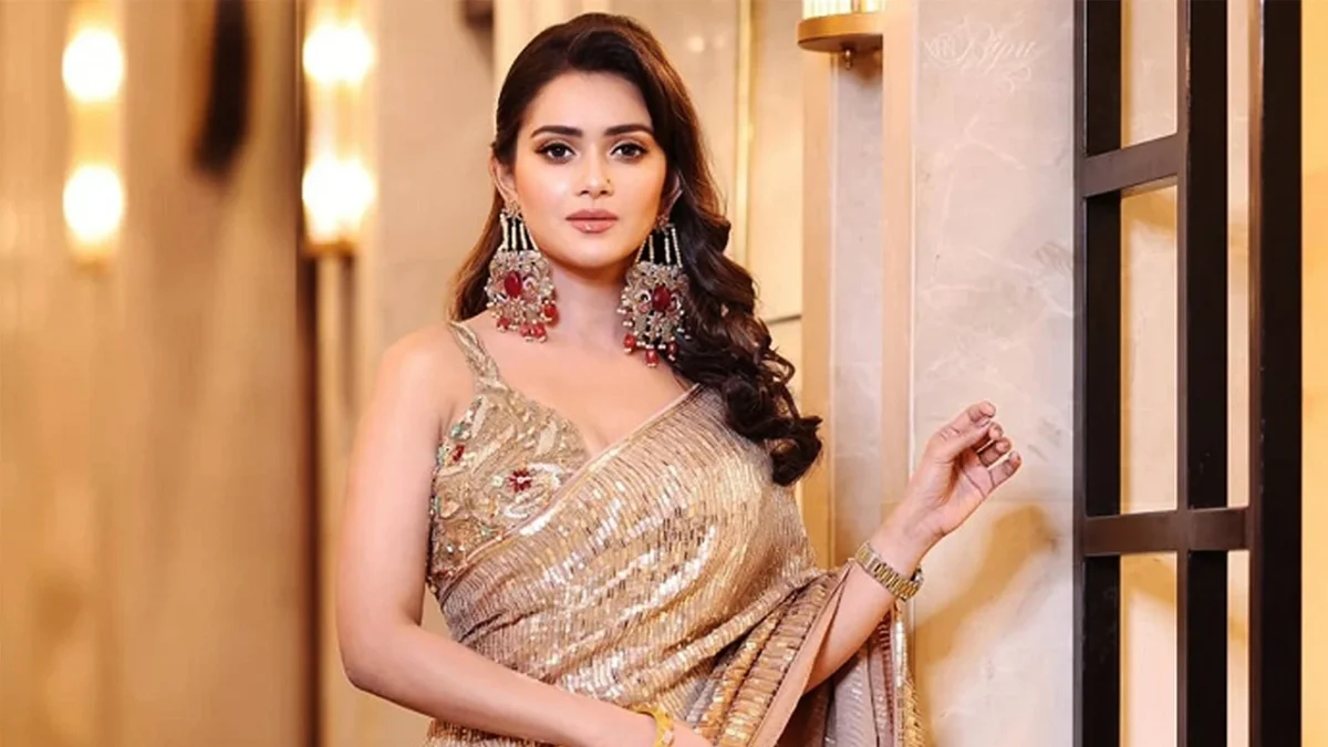 সড়ক দুর্ঘটনার কবলে তানজিন তিশা