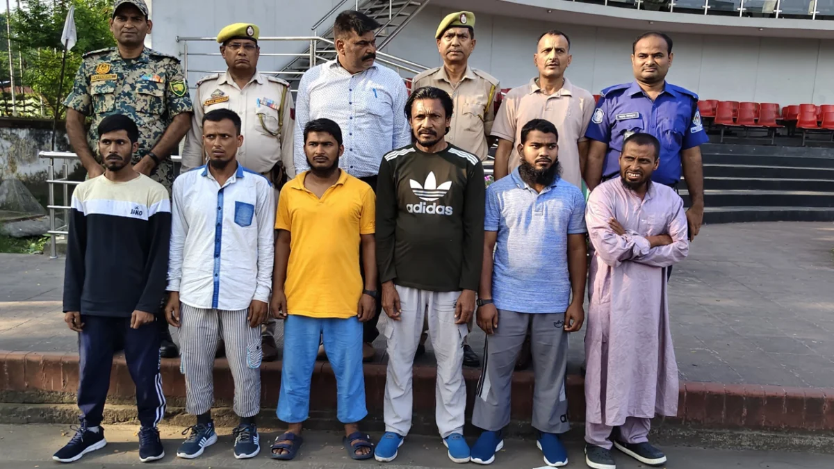 ভারতে সাজা শেষে দেশে ফিরলেন ৬ বাংলাদেশি